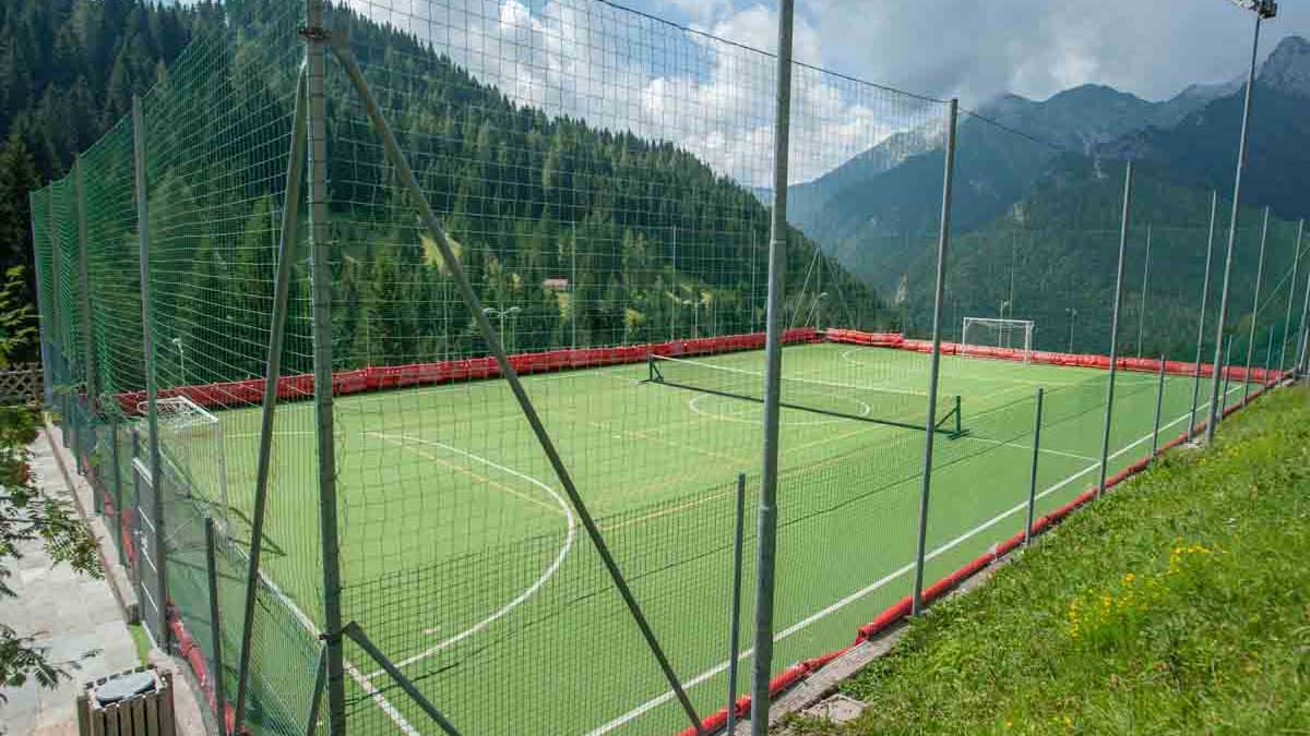 campo-da-tennis-e-calcetto-foppolo